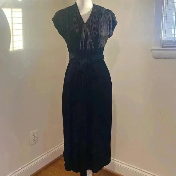 MM. Lafleur New York Devlin -Pleat Jersey Black Long Maxi Dress Size 4 NWT - Picture 5 of 14